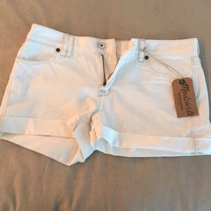 Madewell white shorts. with tags